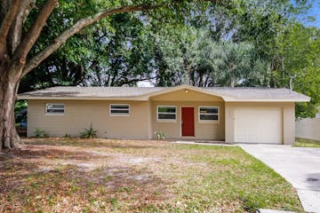 609 Marianna Rd Auburndale, FL 33823